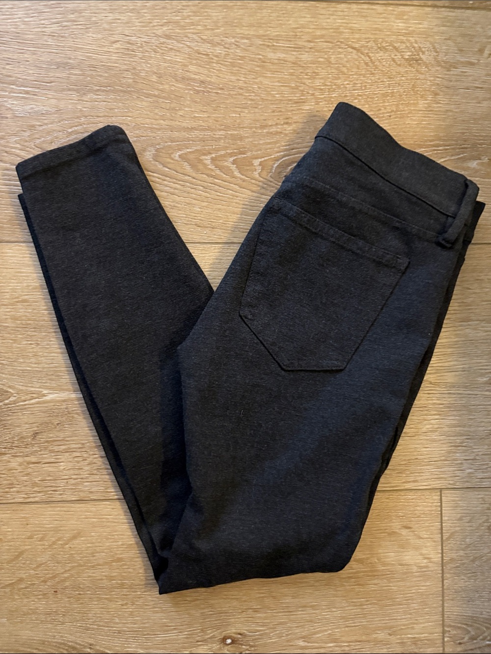 Ann Taylor Petite Charcoal Gray Pixie Jeans/Leggings